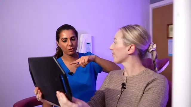 Dr Farzana